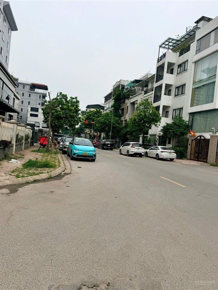 Bán liền kề khu nhà vườn ngõ 15 an dương vương, p. phú thượng