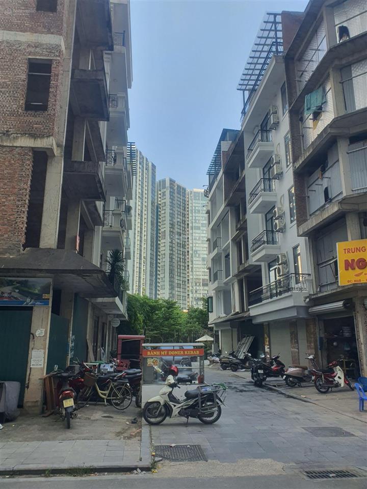 Bán liền kề ia20 ciputra. dt 120m2, căn góc 5.5 tầng. nhà thô nguyên bản. giá 55 tỷ