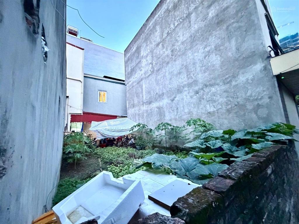 Cần bán mảnh đất phú thượng, tây hồ. dt 57m2, mặt đường ô tô qua lại. giá bán 12,5 tỷ