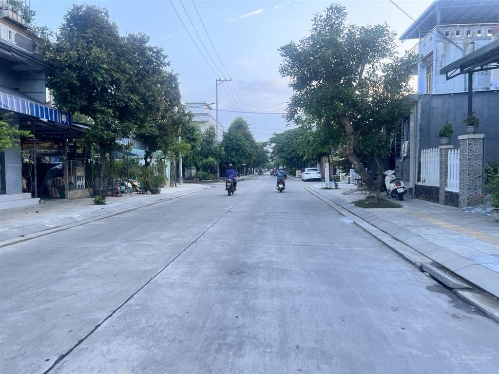 Gấp bán lô đất đường cao thắng nối dài phường điện bàn  tp đà nẵng  155m2  1.65 tỷ  0901 127 ***