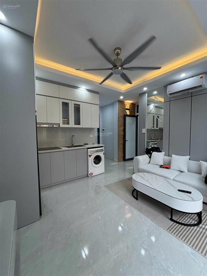 Bán tập thể phố lò đúc, ngã 4 nguyễn công trứ  sổ 40m2  thực tế 65m2  2 ngủ  4,8 tỷ