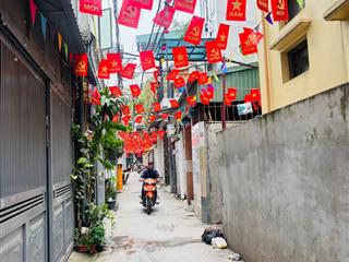 Bán nhà quận hoàng mai  giá 5,68 tỷ  không qh  31/45m2 x 5 tầng  sđcc  không quy hoạch