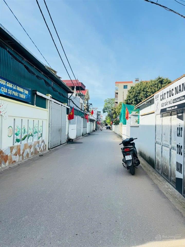 Giá cực sốc lô đất trục chính kinh doanh du nội  mai lâm