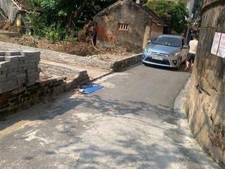 Chủ cần bán nhanh lô đất mặt tiền rộng và sân lưu không 32m2