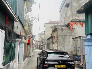 Cần bán gấp lô đất đẹp ô tô vào nhà