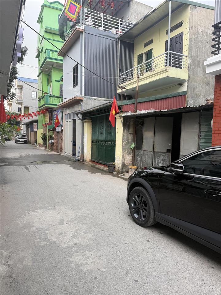 Chính chủ gửi bán lô đất trục chính kinh doanh ô tô tránh