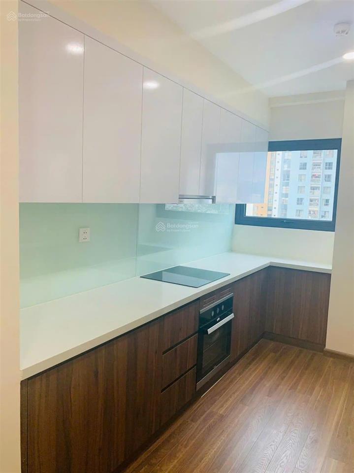 Chủ nhà cần bán gấp căn hộ 75,6m2 thiết kế 3 ngủ, 2wc chung cư 30t nam trung yên.  0394 321 ***