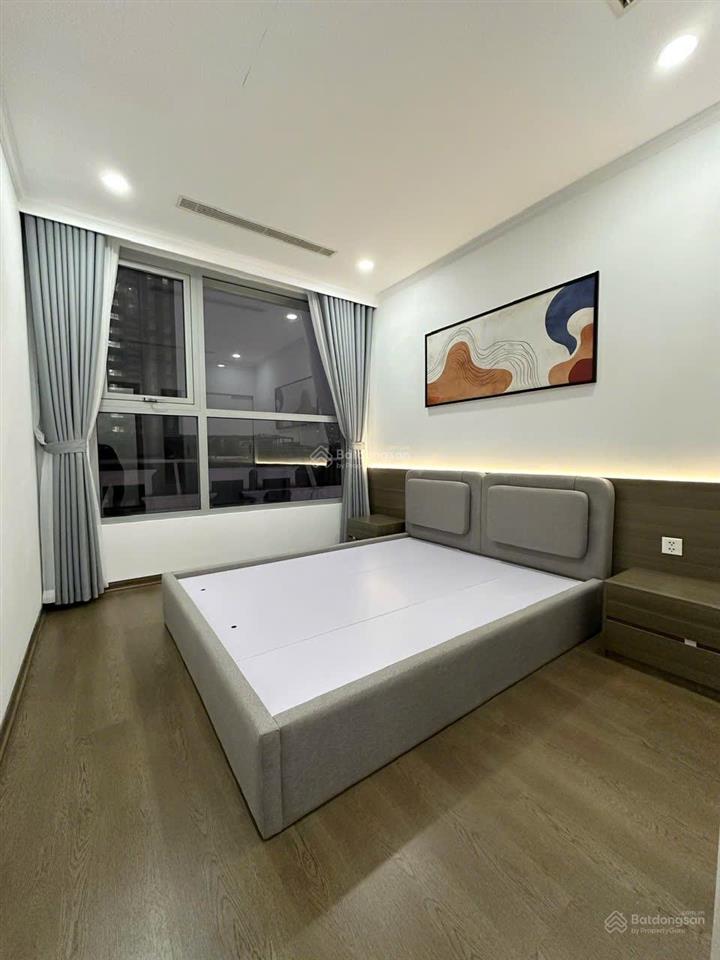 Bán gấp căn hộ 69m², 2 ngủ, 2 vệ sinh tại chung cư central field 219 trung kính giá tốt
