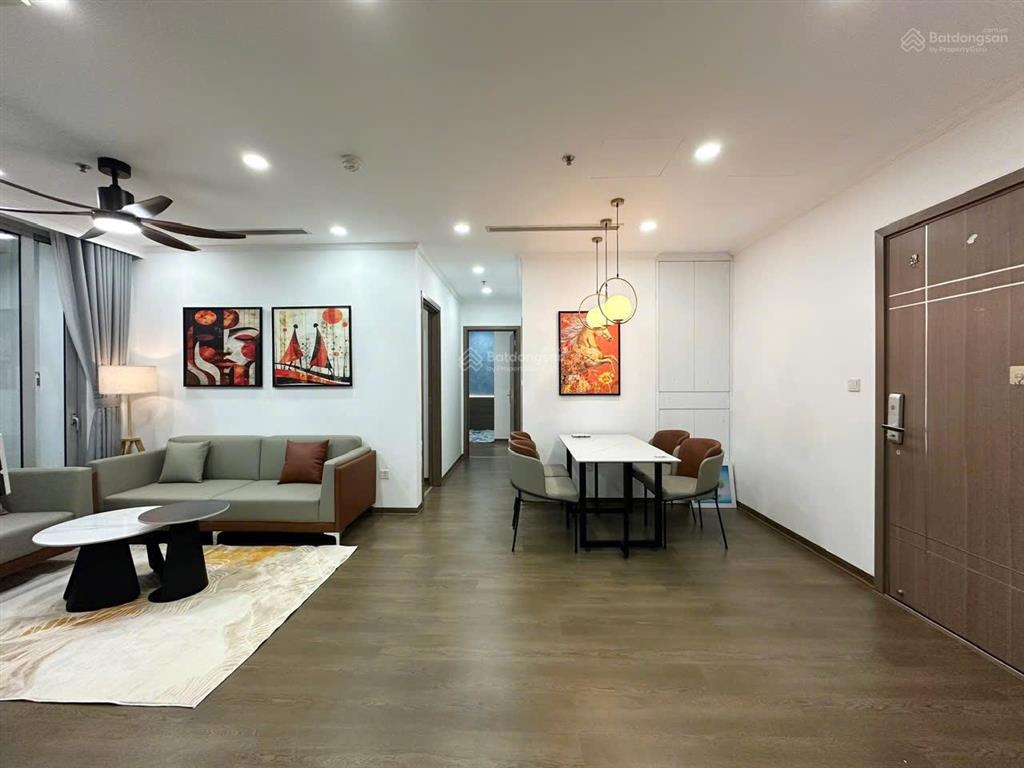 Bán gấp căn hộ 69m², 2 ngủ, 2 vệ sinh tại chung cư central field 219 trung kính giá tốt