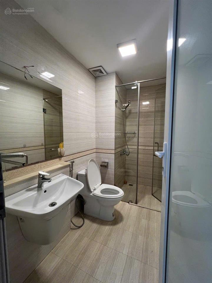 Bán gấp căn hộ 69m², 2 ngủ, 2 vệ sinh tại chung cư central field 219 trung kính giá tốt