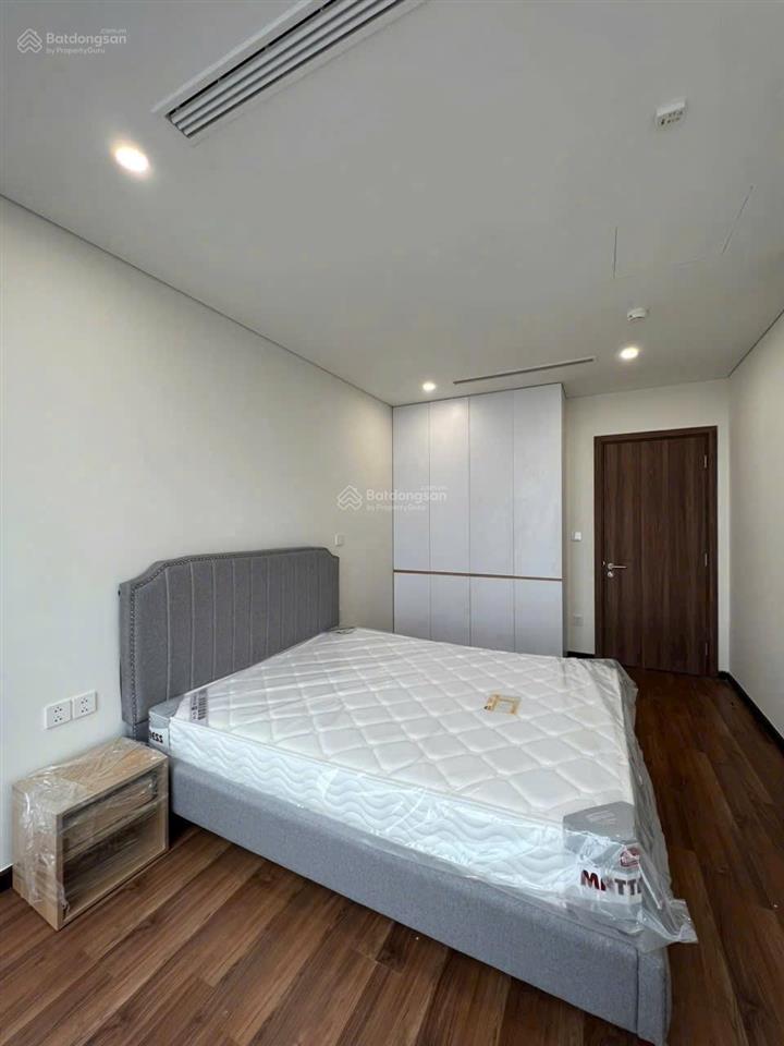 Chủ nhà chuyển đổi cần bán gấp căn hộ 69m2 thiết kế 2ngủ full nội thất chung cư bea sky