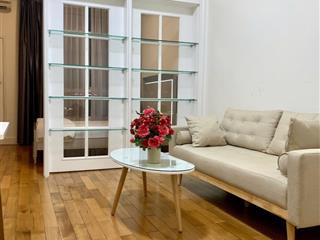 Bên em đang có căn hộ 52m2 chủ cần bán gấp với mức giá 4,2 tỷ tại chung cư mon city mỹ đình