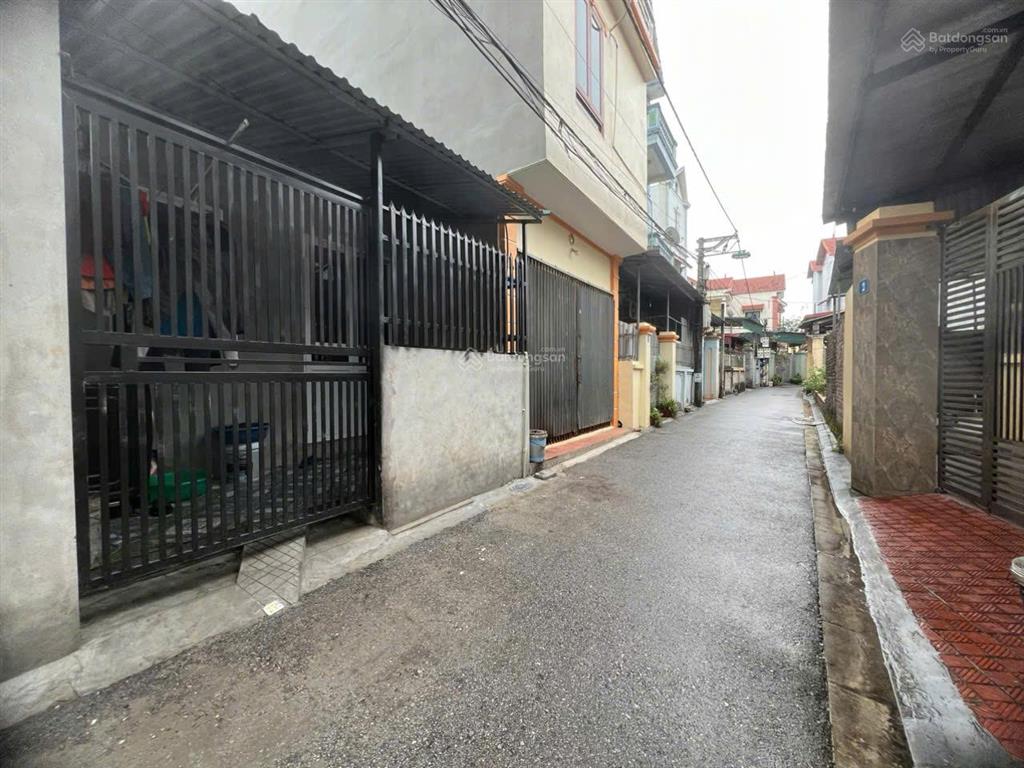 Siêu phẩm mới 42m  tô khê, phú sơn, gia lâm, hà nội  đường nhựa 4m  sẵn nhà cấp 4.  0962 965 ***