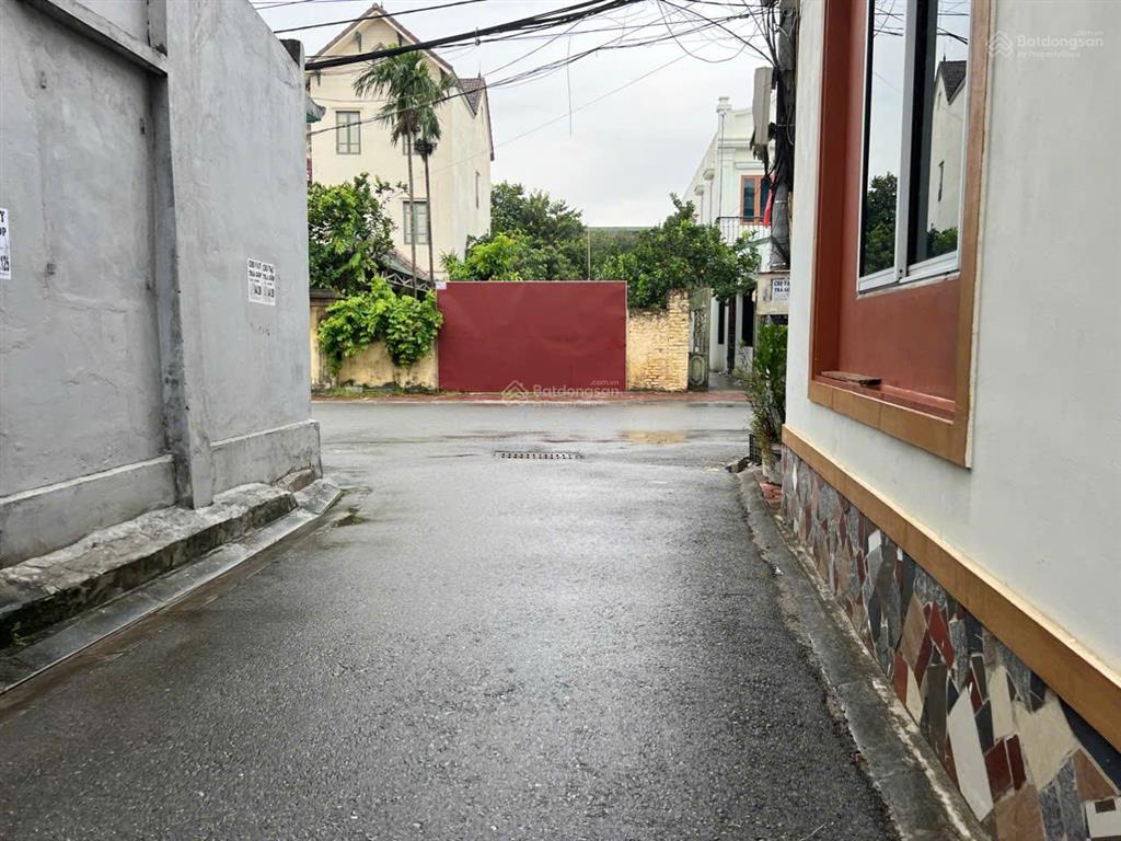 Siêu phẩm mới 42m  tô khê, phú sơn, gia lâm, hà nội  đường nhựa 4m  sẵn nhà cấp 4.  0962 965 ***