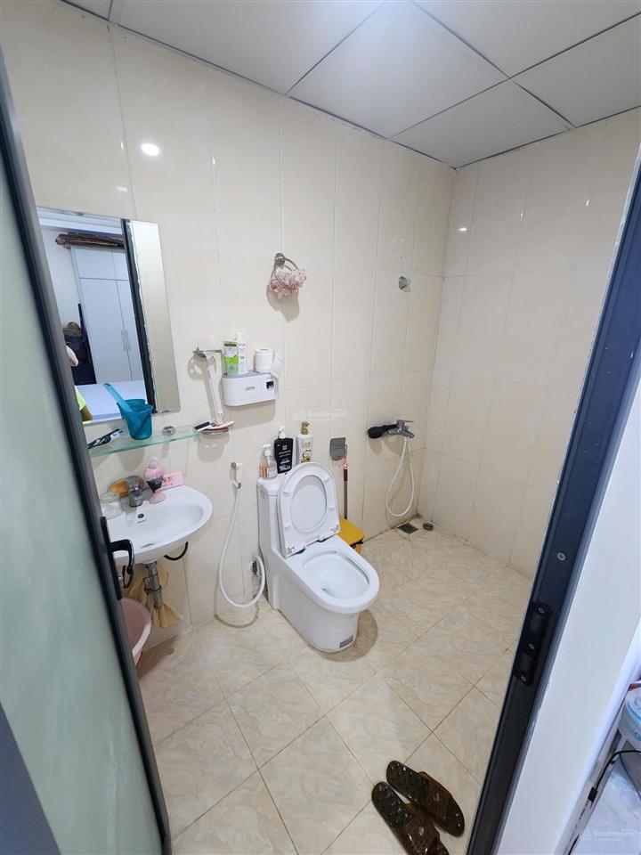 Bán căn ph căn góc 70 m2, 2 ban công view đẹp giá 2 tỷ 2