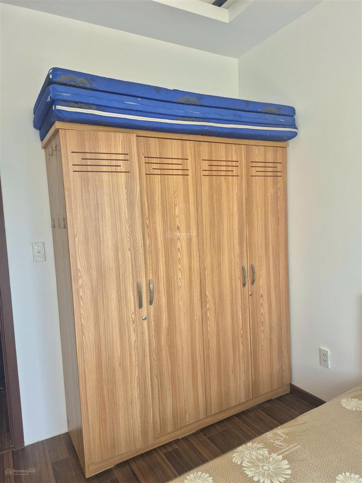 Cho thuê căn hộ full nội thất, 2 pn 2 wc, ban công rộng