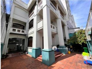 Quá ngon  mt nguyễn văn mai, q3  dt 5,6 x 20m (106m2)  kc 4 tầng nhà đẹp  chỉ 35.9 tỷ tl