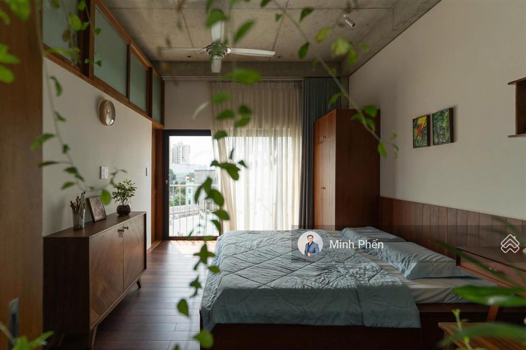 2mt trước sau nguyễn văn đậu. phường 5 phú nhuận  6 tầng thang máy  chỉ 21,5 tỷ thương lượng