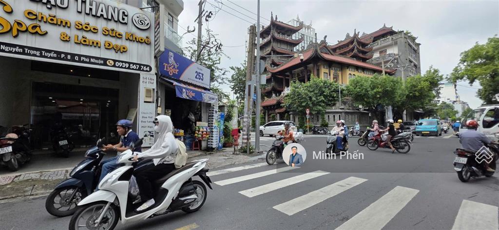 Mặt tiền 7 tầng thang máy nguyễn trọng tuyển, phường 8, phú nhuận. dt 4 x 18m  chỉ 17,9 tỷ còn tl