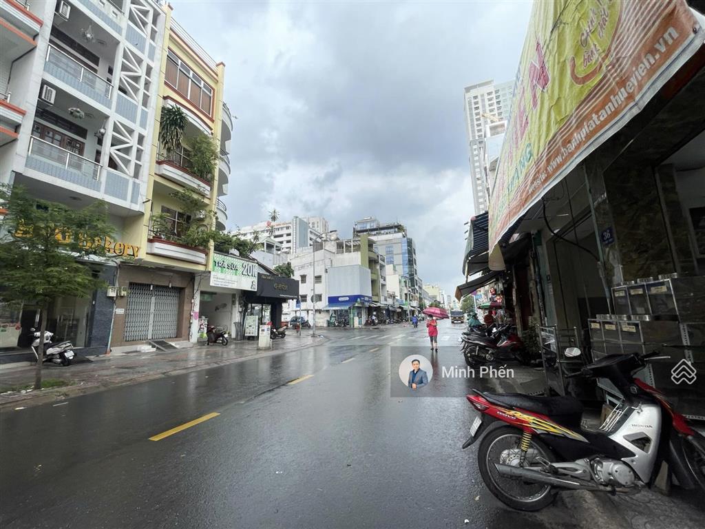 Bán nhà mặt tiền cô giang, quận 1, dt 4 x 21m  (5 tầng  82m2), thích hợp kinh doanh
