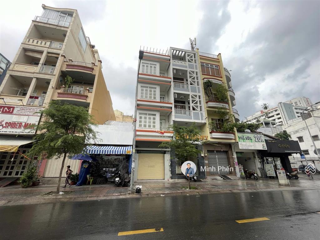 Bán nhà mặt tiền cô giang, quận 1, dt 4 x 21m  (5 tầng  82m2), thích hợp kinh doanh
