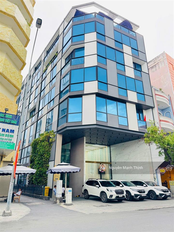 Bán gấp tòa nhà góc 2 mặt tiền hoàng hoa thám, p6, q. bình thạnh dt 343m2 ngang 11m dtsxd 2200m2