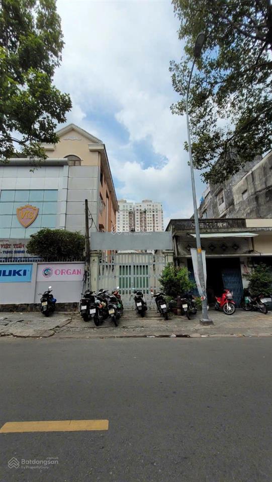 Bán nhà cấp 4 mặt tiền trần bình trọng, quận 5 dt 500m2 gpxd hầm + 8 tầng