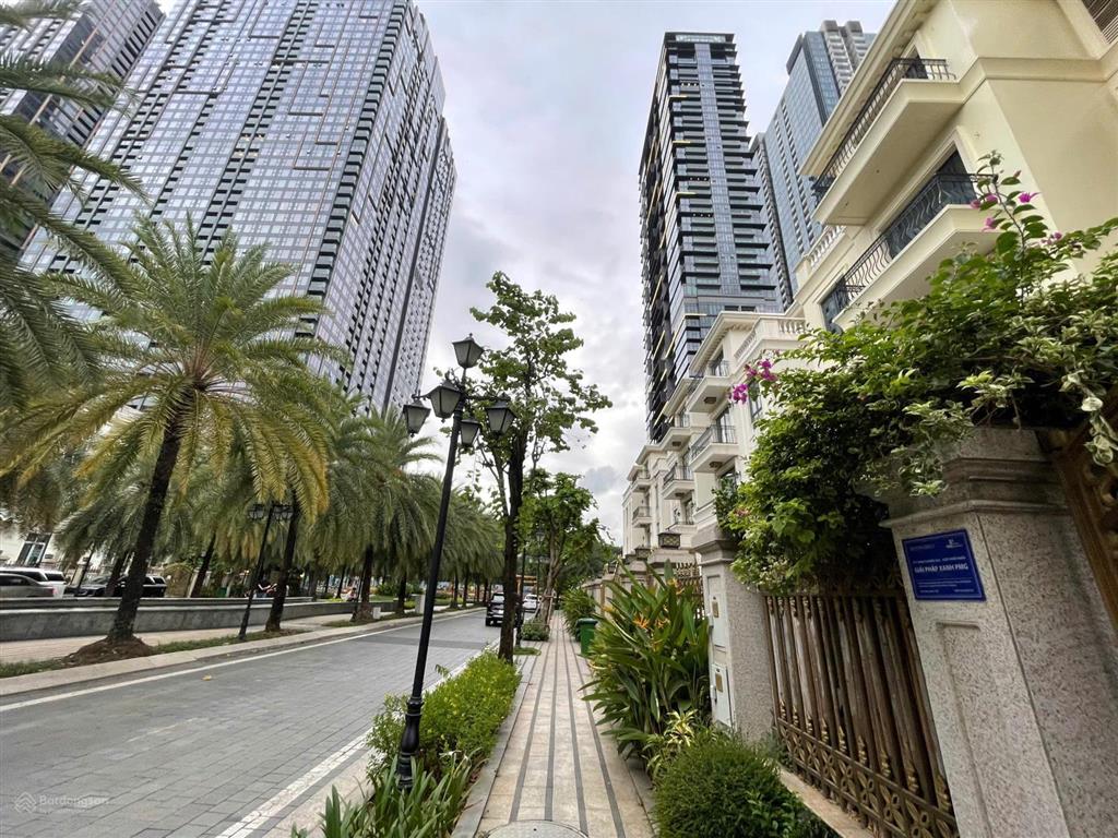 Ms. nancy quỳnh chuyên villa vinhomes bason  biểu tượng sống sang, vị trí vàng, sổ hồng trao tay