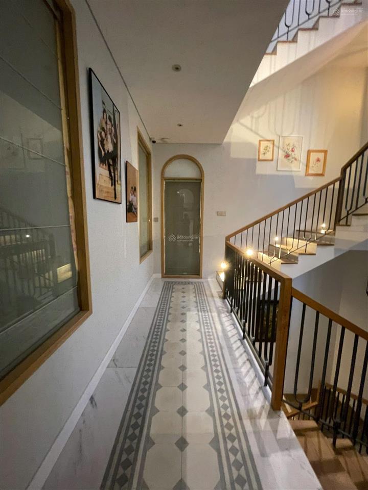 Ms. nancy quỳnh chuyên villa vinhomes bason  biểu tượng sống sang, vị trí vàng, sổ hồng trao tay