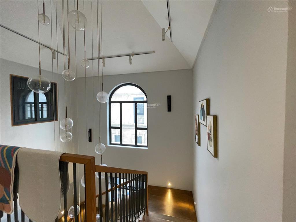 Ms. nancy quỳnh chuyên villa vinhomes bason  biểu tượng sống sang, vị trí vàng, sổ hồng trao tay