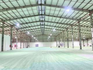 Tổng dt đất 13.600m2. xây kho 6.400m2. chỉ tính tiền kho. 100k/m2. pccc tự động, cont 24/7
