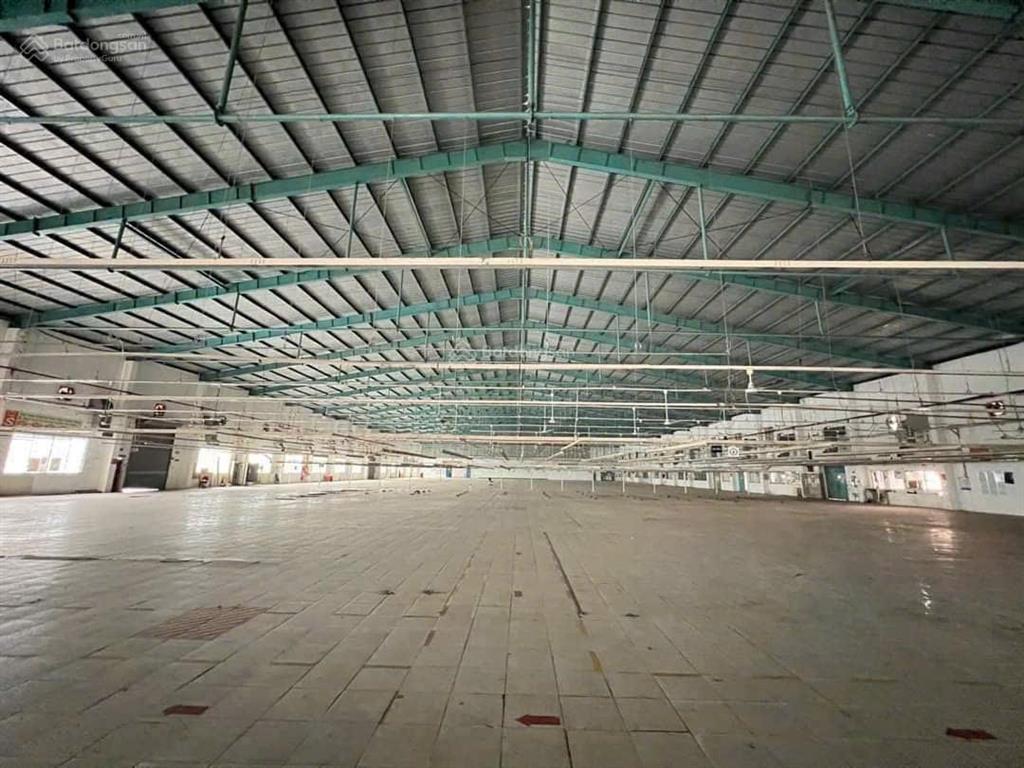 Kho xưởng 3.000m2 đầy đủ pháp lý, pccc, đường cont, bảo vệ 24/24/7