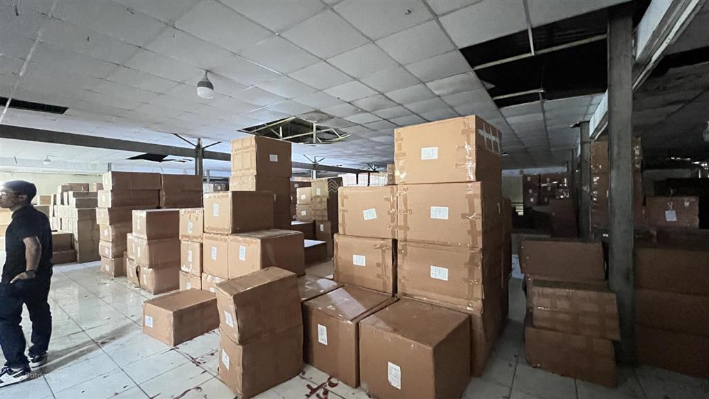 Bán kho xưởng đường cho thuê 60tr/th. giá 35tỷ. tl dtsd 1.100m2. đất 547m2. thổ cư 100%