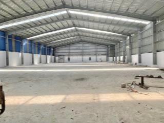 Kho xưởng mới 99%, mt đường lớn. phù hợp showroom, kho, xưởng. đg container. cao 810m