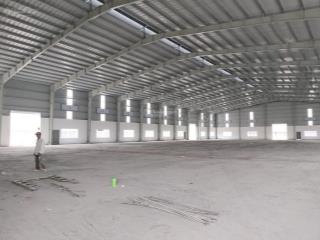 Tổng dt 5.650m2. dt kho 3.000m2. cho thuê hiện trạng 310tr/th. gần xn, phạm văn đồng