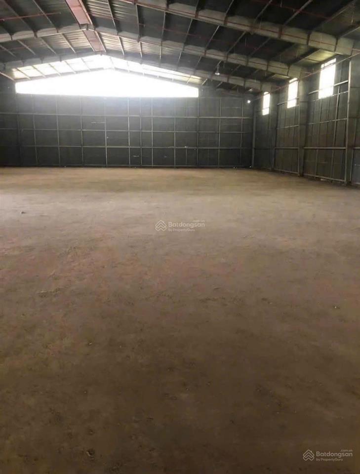 Kho vị trí đẹp. cont 24/24, pccc tự động. siêu tiện lợi để về q2, cát lái, trung tâm sài gòn