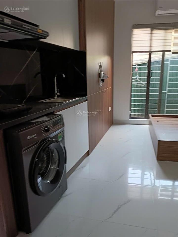 Chính chủ cho thuê ccmn 45m², full đồ vào ở ngay số 46 ngõ 72/1 nguyễn trãi, nhân chính, thang máy