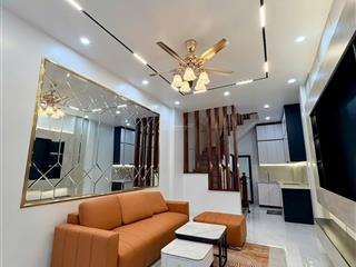 Bán nhà ngõ linh quang . ô tô đỗ cửa , ngõ rộng kinh doanh mọi mặt hàng.