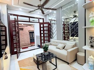 Nhà đẹp lô góc phố hồng mai . ngõ thông , đầy đủ nội thất . 40m2 xây 4 tầng.