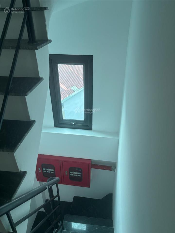 Bán căn hộ dịch vụ ngõ linh quang . 47m2 xây 7 tầng thang máy . có 11 phòng doanh thu 60tr