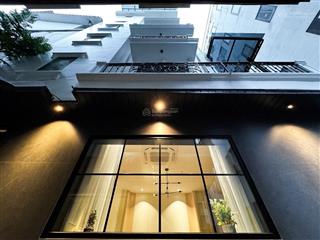 Nhà đẹp phố tây hồ, 7 tầng thang máy. dòng tiền tốt, vừa ở vừa cho thuê.