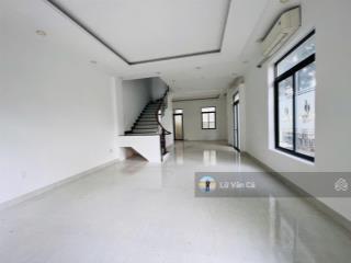 Căn góc sân vườn 2 mặt tiền lakeview city hoàn thiện nội thất cơ bản 5 phòng ngủ dt 8,6x20m 3 lầu