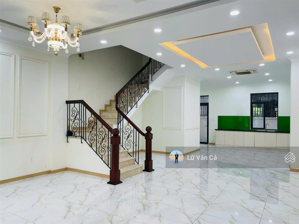 Giá thuê 30tr  35 triệu có ngay căn nhà phố lakeview dt 6x20m 1 trệt 3 lầu 5 phòng nhà mới đẹp