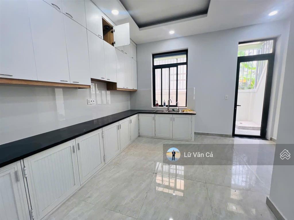 Hót nhà phố lakeview city hoàn thiện mới đẹp cho thuê giá 29 tr dt 5x20m 4 phòng ngủ dọn vô ở ngay