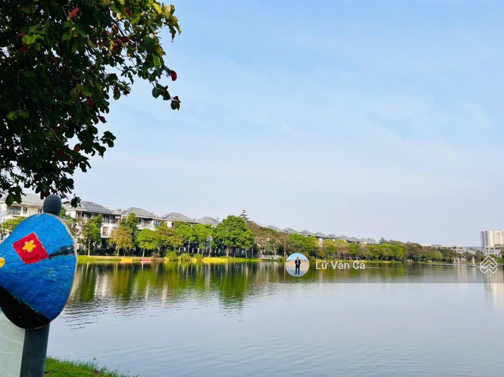 Cho thuê biệt thự sân vườn full nội thất cao cấp kđt lakeview dt 160m, 4pn, giá thuê chỉ 35tr/th