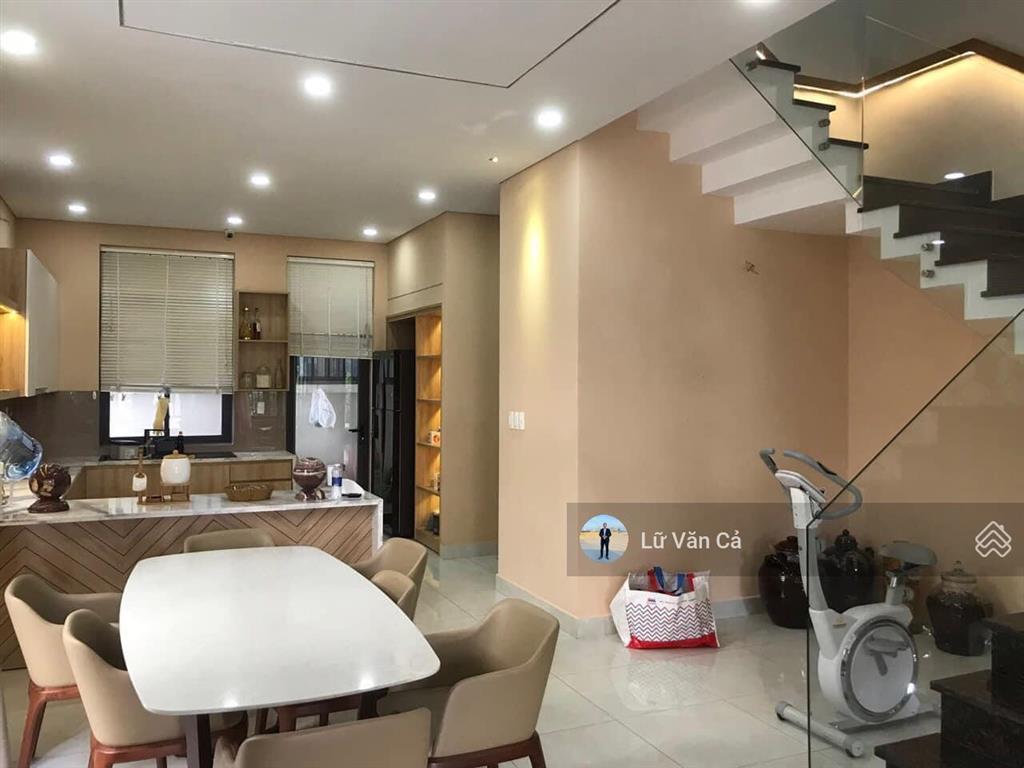 Chính chủ cần cho thuê biệt thự sân vườn lakeview city dt 8x20m hoàn thiện mới giá thuê 28 triệu