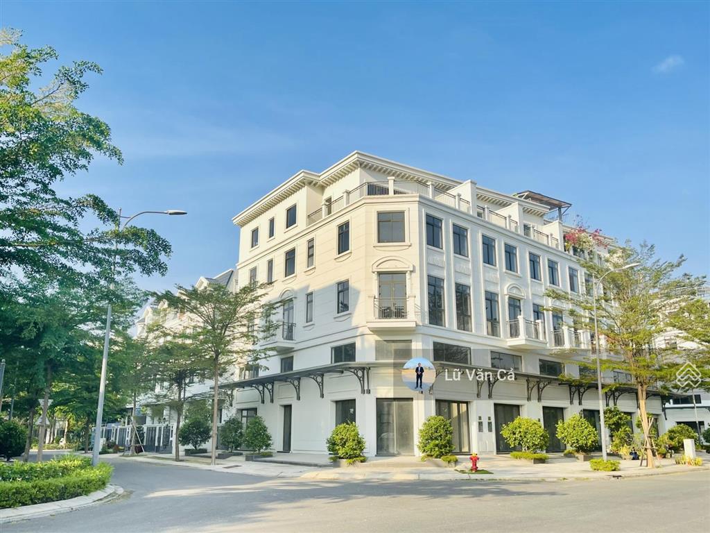 Chính chủ cần bán nhanh căn shophouse lakeview city dt 5x20m 5 lầu giá bán 20 tỷ  0907 860 ***