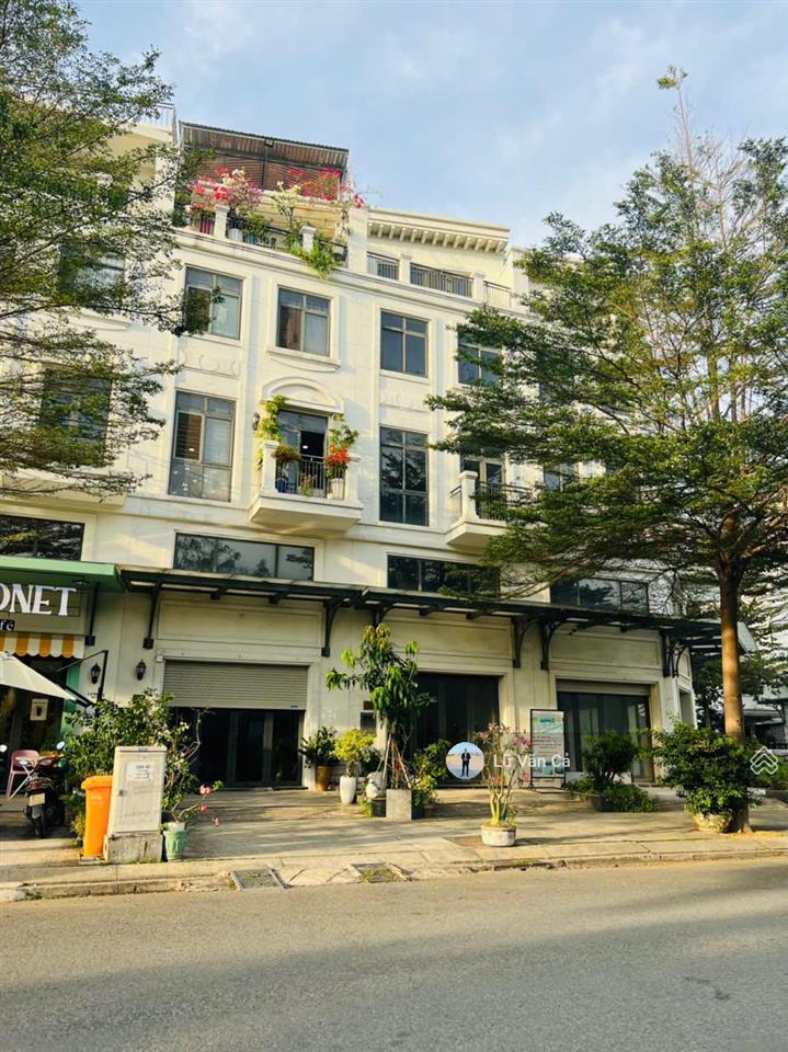 Giá hot trong tháng chính chủ cần tiền bán gấp shophouse 5 lầu lakeview city dt 100m2 giá bán 19 tỷ