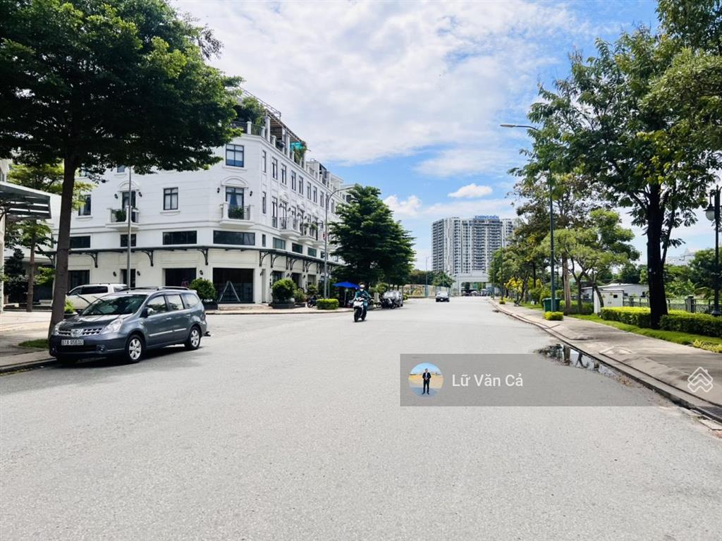 Giá hot trong tháng chính chủ cần tiền bán gấp shophouse 5 lầu lakeview city dt 100m2 giá bán 19 tỷ