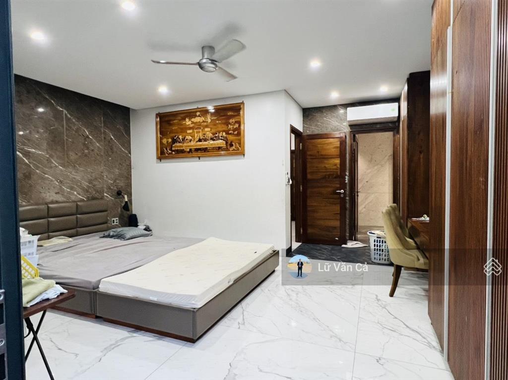 Biệt thự sân vườn lakeview city view hồ full nội thất đầy đủ cho thuê dt 8x22m giá thuê 50tr tl